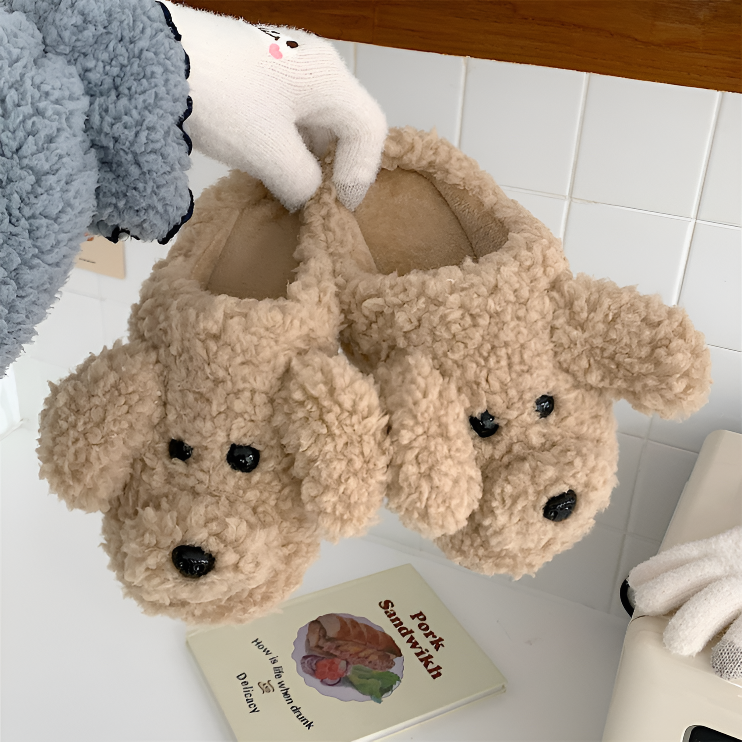 Pantuflas de Personaje para Mujer - Brunch de Fin de Semana