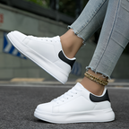 Zapatillas Deportivas Blancas Lisas con Cordones para Mujer - Brunch de Fin de Semana