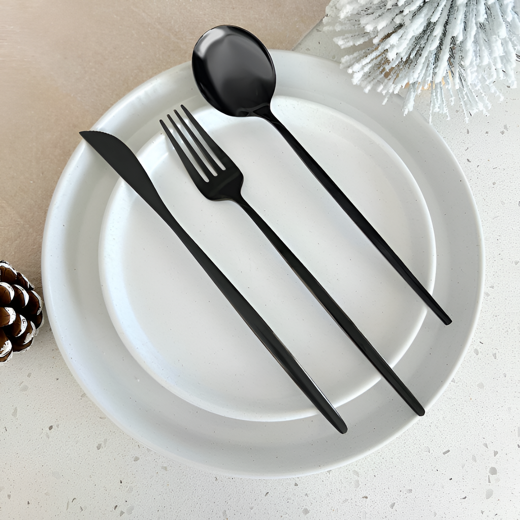 Juego de Cubiertos Minimalista Negro - Servicio de Mesa Moderno