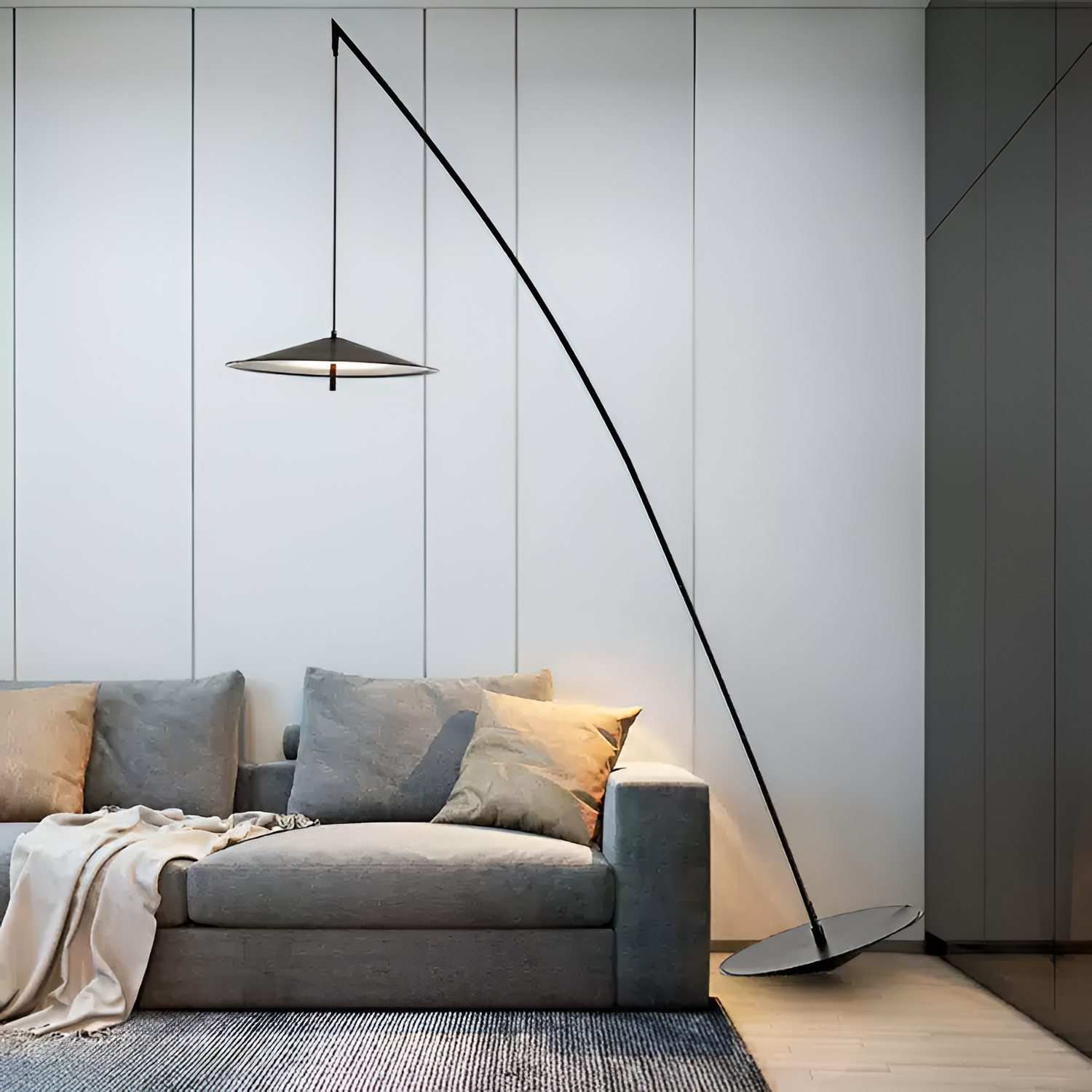 Lámpara de Pie Alargada Minimalista - Cantiléver