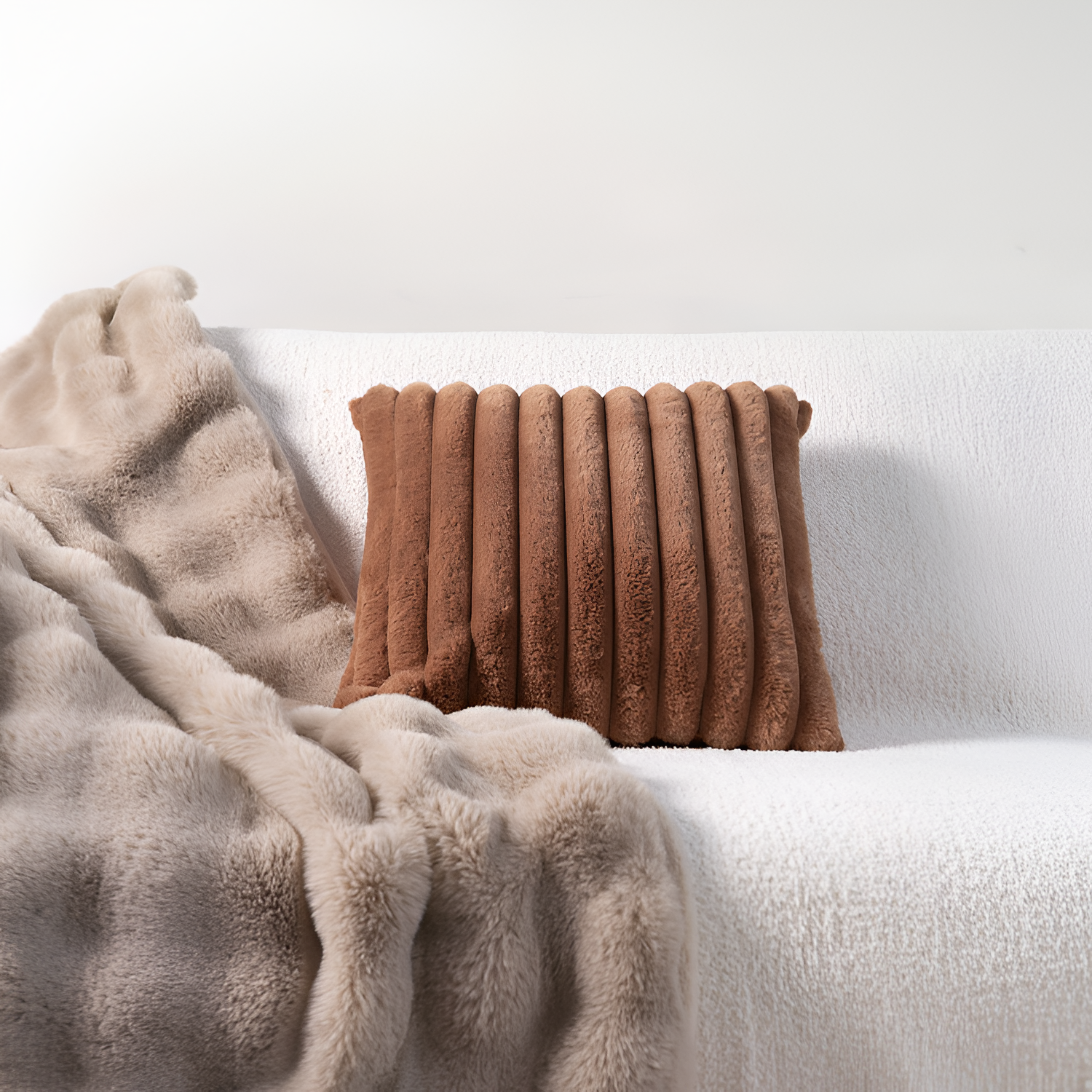 Cojín Decorativo con Relieve - Estilo Neutro Estriado