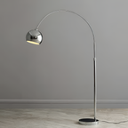 Lámpara de Pie de Arco Angulada Minimalista - Ajustable