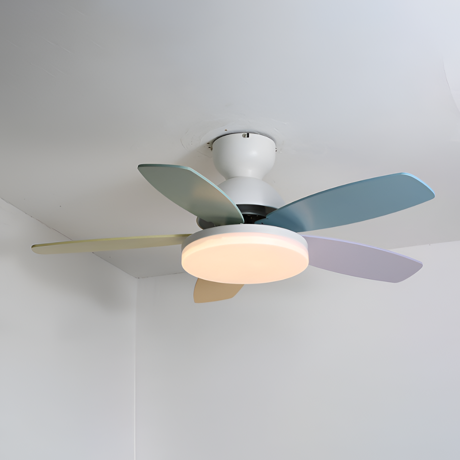 Ventilador de Techo Empotrado de Varias Aspas - Regulable