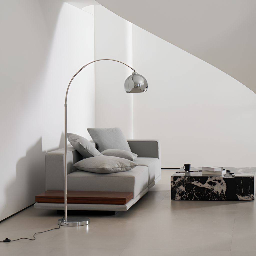 Lámpara de Pie de Arco Angulada Minimalista - Ajustable
