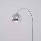 Lámpara de Pie de Arco Angulada Minimalista - Ajustable