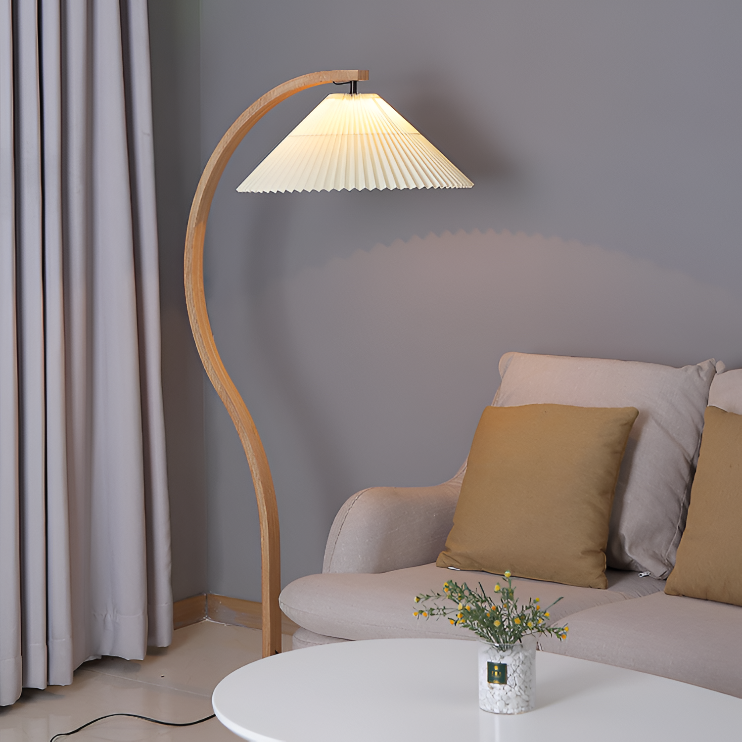 Lámpara de Pie de Arco Minimalista - Plisada