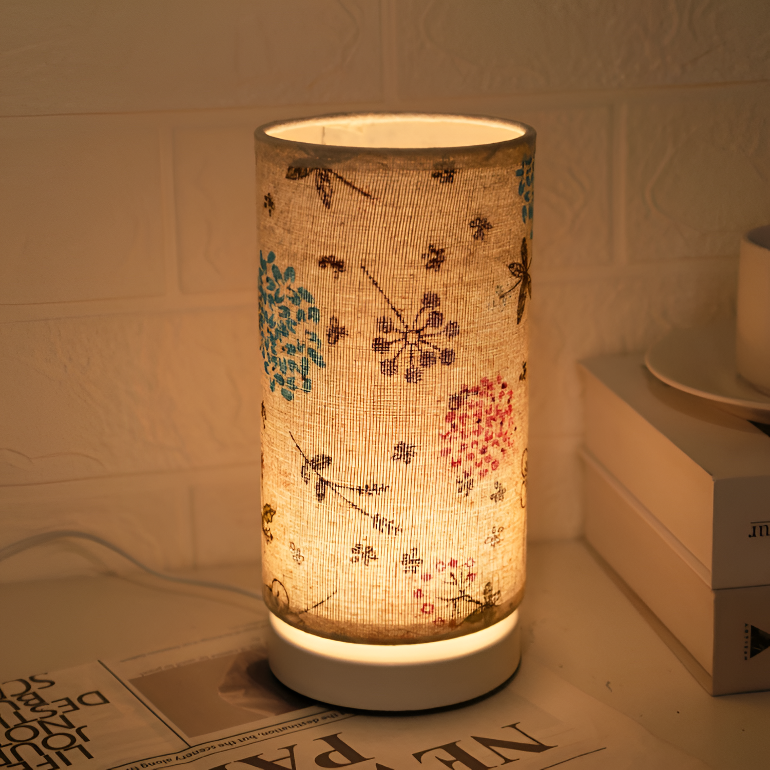 Lámpara de mesa con patrón botánico - Diseño cilíndrico