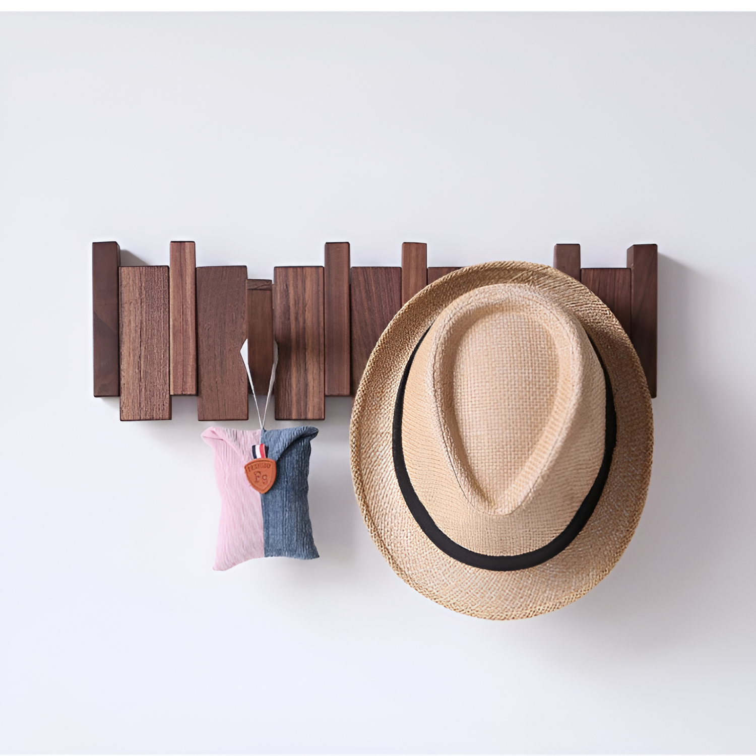 Perchero  Estilo Piano de Pared - Plegable