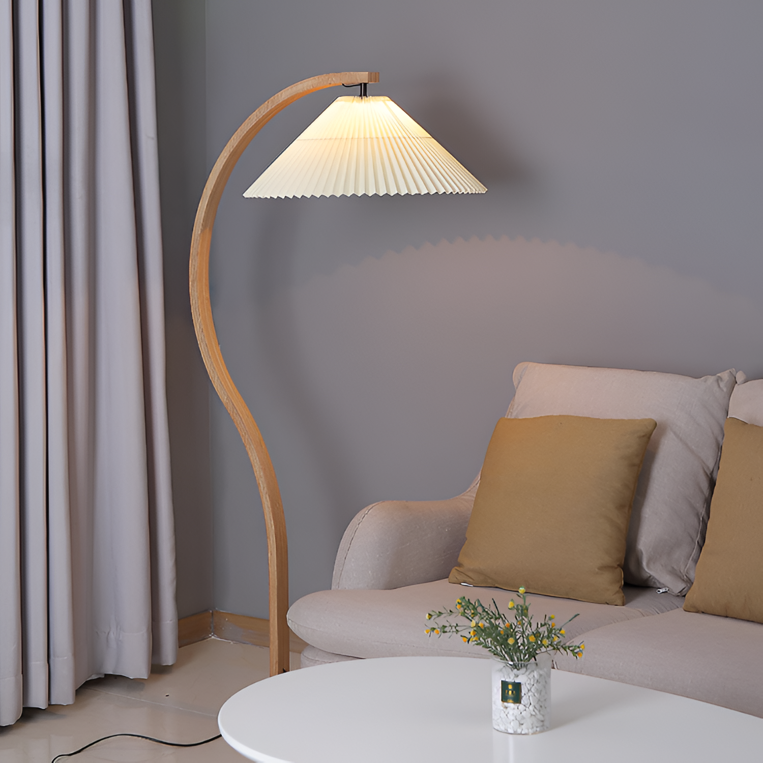 Lámpara de Pie de Arco Minimalista - Plisada