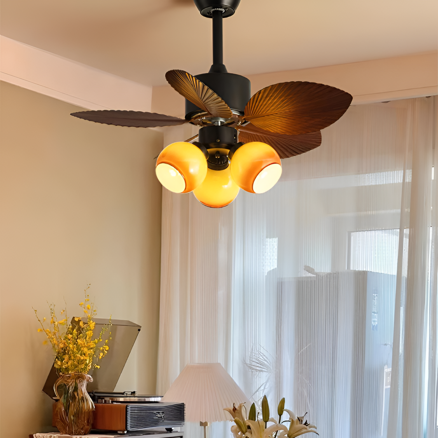 Ventilador de Techo con Hojas de Palma Tropical - Luz Integrada