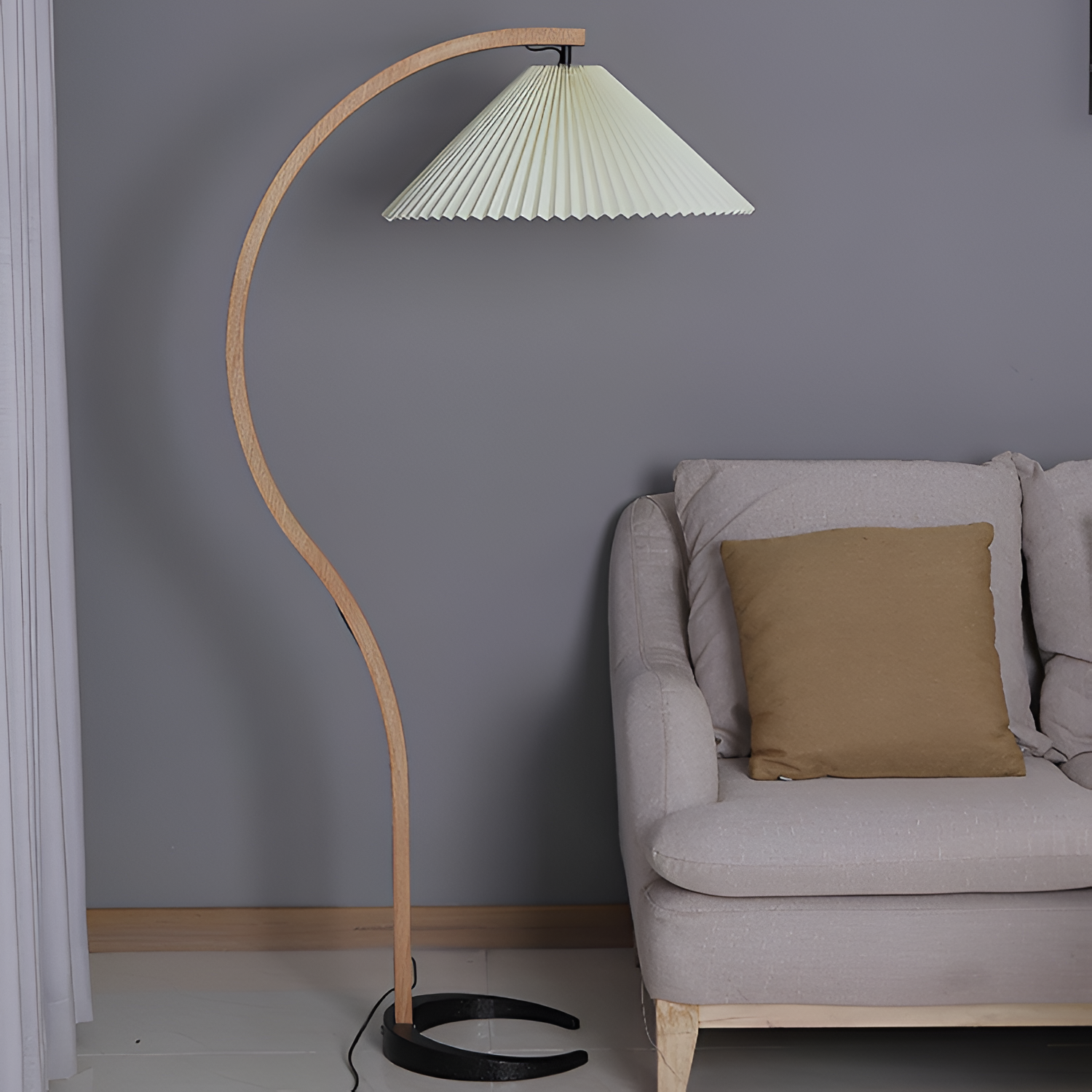 Lámpara de Pie de Arco Minimalista - Plisada