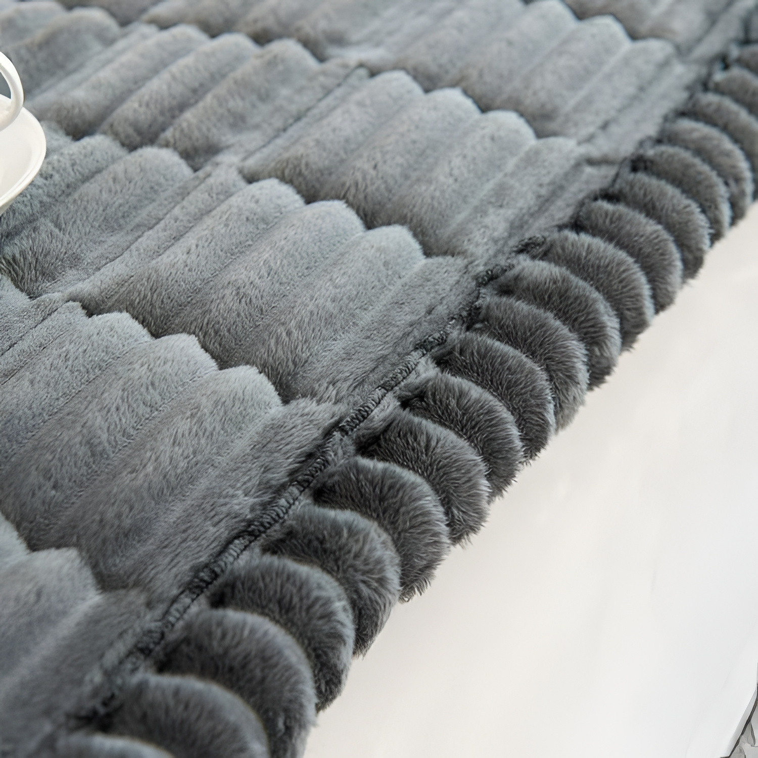 Funda de Sofá de Felpa con Plisado a Mano - Protector para Sillón