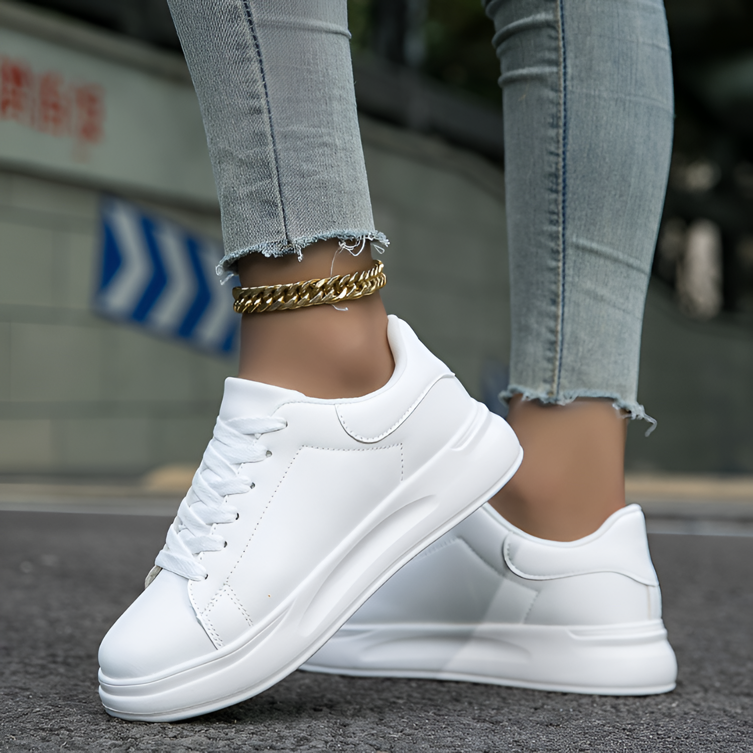 Zapatillas Deportivas Blancas Lisas con Cordones para Mujer - Brunch de Fin de Semana
