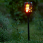 Antorcha solar de jardín negra con efecto de llama parpadeante, disponible en tres tamaños, ideal para decorar exteriores y crear un ambiente acog 2