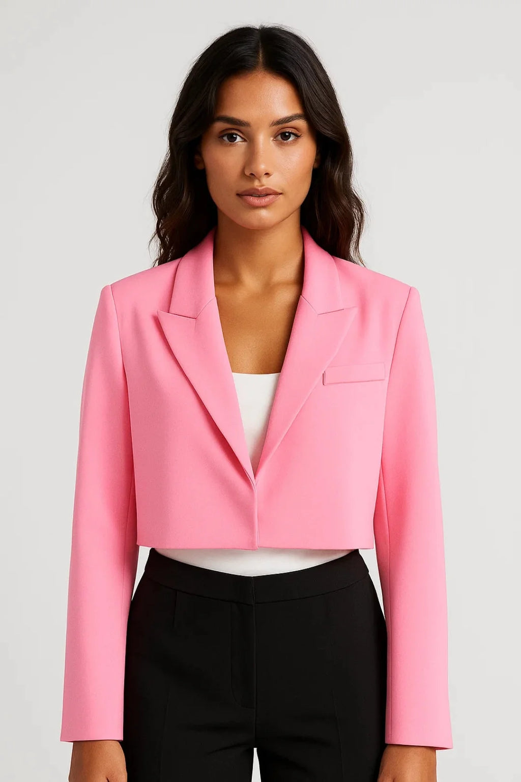Blazer corto entallado para mujer con elegante cuello de solapa y diseño de frente abierto, confeccionado en mezcla de telas de alta calidad. 0