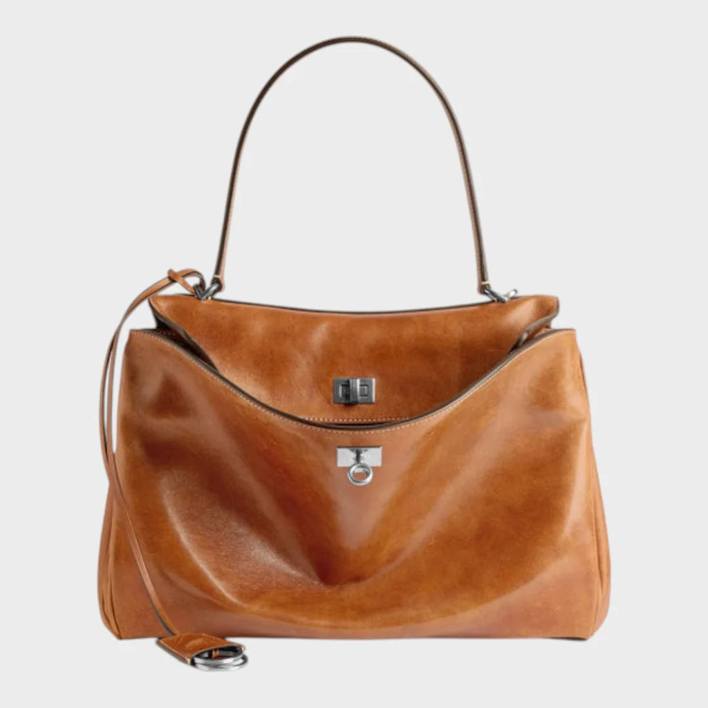 Bolso de hombro de mujer de piel de vacuno con solapa magnética y correa ajustable, diseño elegante y funcional ideal para cualquier 12