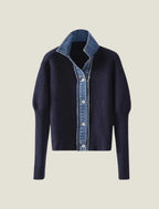 Cárdigan mujer de punto gris con cuello clásico y detalle en contraste, ideal para primavera y otoño, mostrando un estilo elegante y cómodo. 0