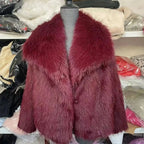 Chaqueta de cuero corta para mujer con textura suave y diseño abierto, ideal para un ajuste relajado en otoño e invierno. 9