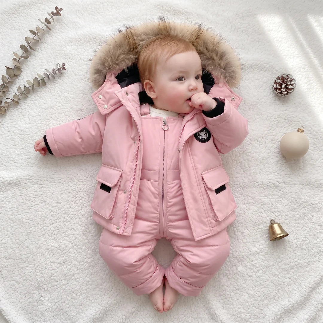 Conjunto acolchado para bebé con chaqueta y pantalón, ideal para invierno, fabricado en poliéster suave y cálido, disponible en 1