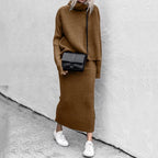 Conjunto de punto para mujer que incluye un top de manga larga y una falda maxi, ideal para un look casual elegante. 0