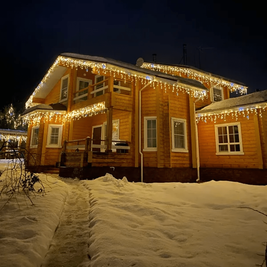 Cortina de luces navideñas para exterior de 4 metros con efecto centelleante y resistencia al agua IP44, ideal para decorar espacios 1