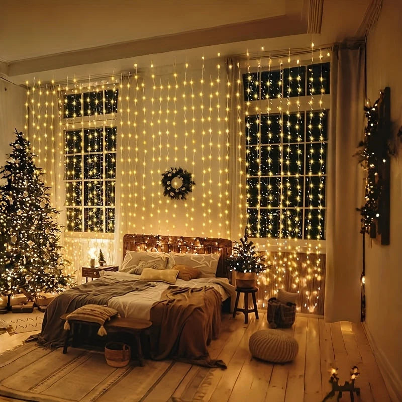 Cortina de luces LED blancas cálidas con múltiples modos de iluminación y alimentación por USB, ideal para decorar espacios interiores y exteriores. 5