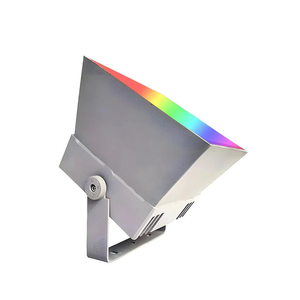 Foco LED exterior RGB ajustable en elegante diseño negro, disponible en potencias de 30, 50 y 72 vatios, ideal para 6