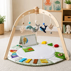 Gimnasio de Juegos para Bebés con Alfombra Sensorial y Arcos de Madera en diseño multicolor, ideal para estimular el desarrollo 1