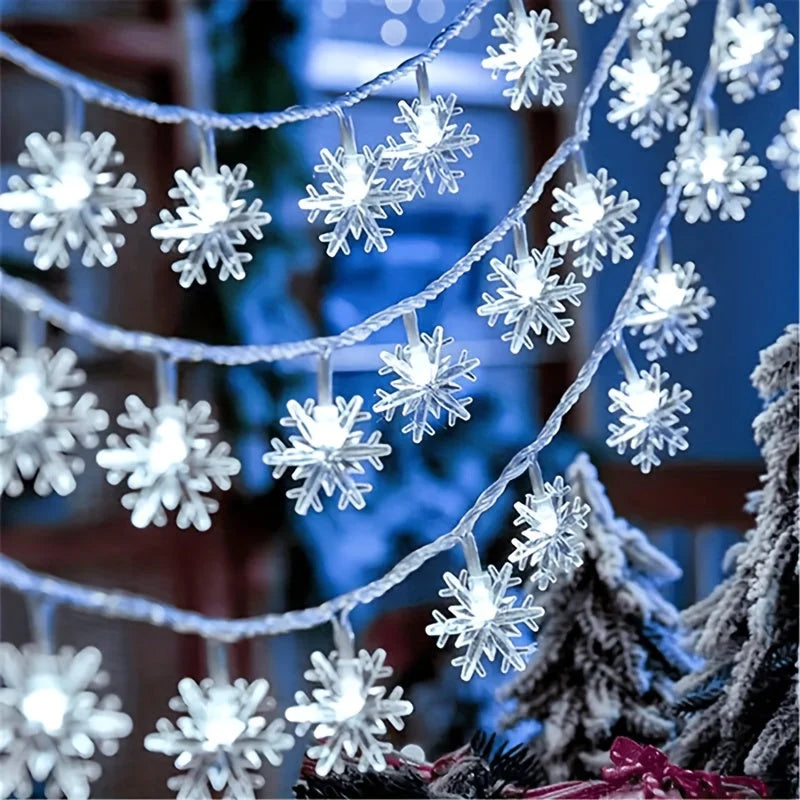 Guirnalda de luces LED con diseño de copo de nieve en múltiples longitudes y colores, ideal para decoración interior y exterior en festividades 0