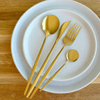 Juego De Cubiertos Dorados - Set Minimalista Para Comedor