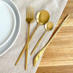 Juego De Cubiertos Dorados - Set Minimalista Para Comedor