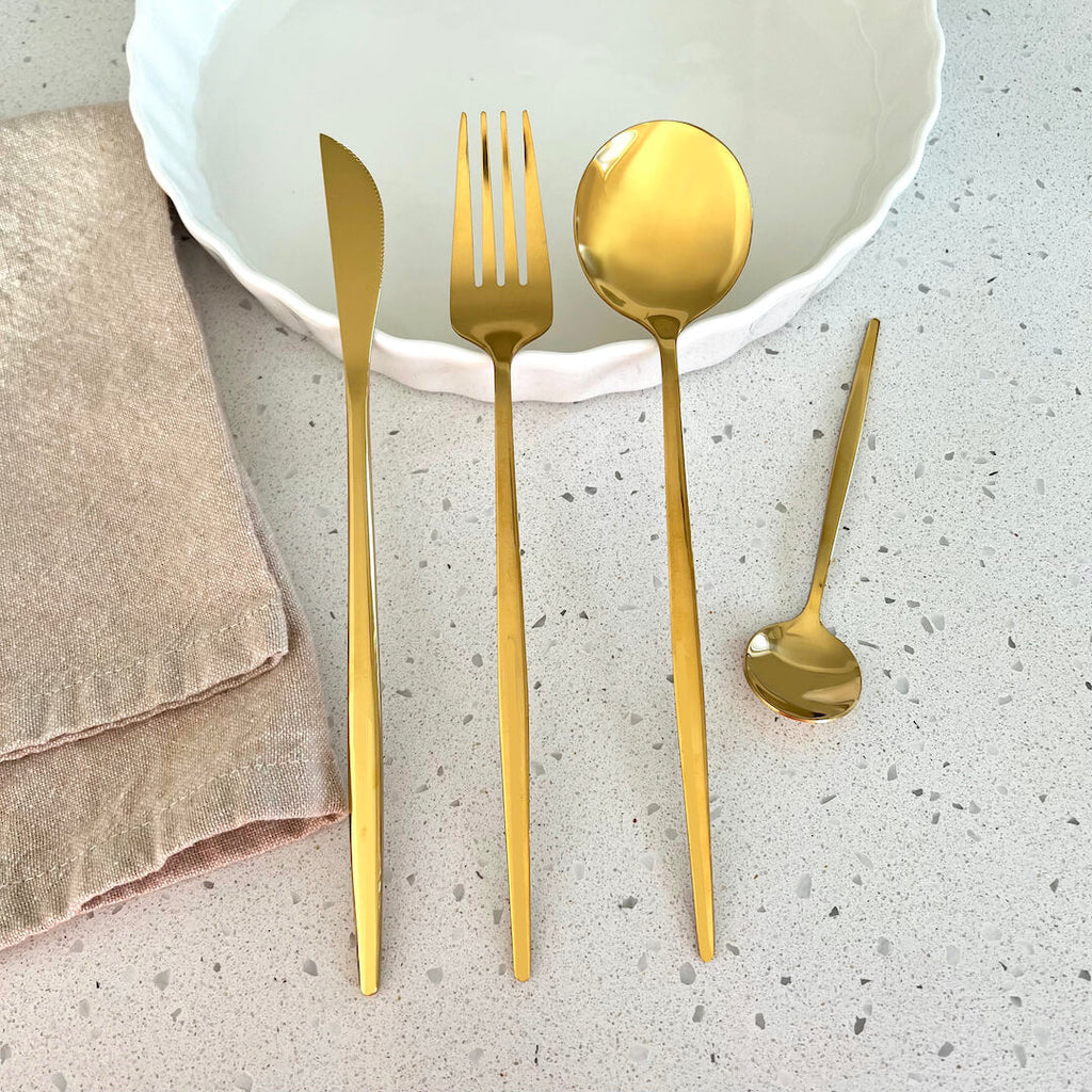 Juego De Cubiertos Dorados - Set Minimalista Para Comedor