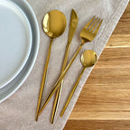 Juego De Cubiertos Dorados - Set Minimalista Para Comedor