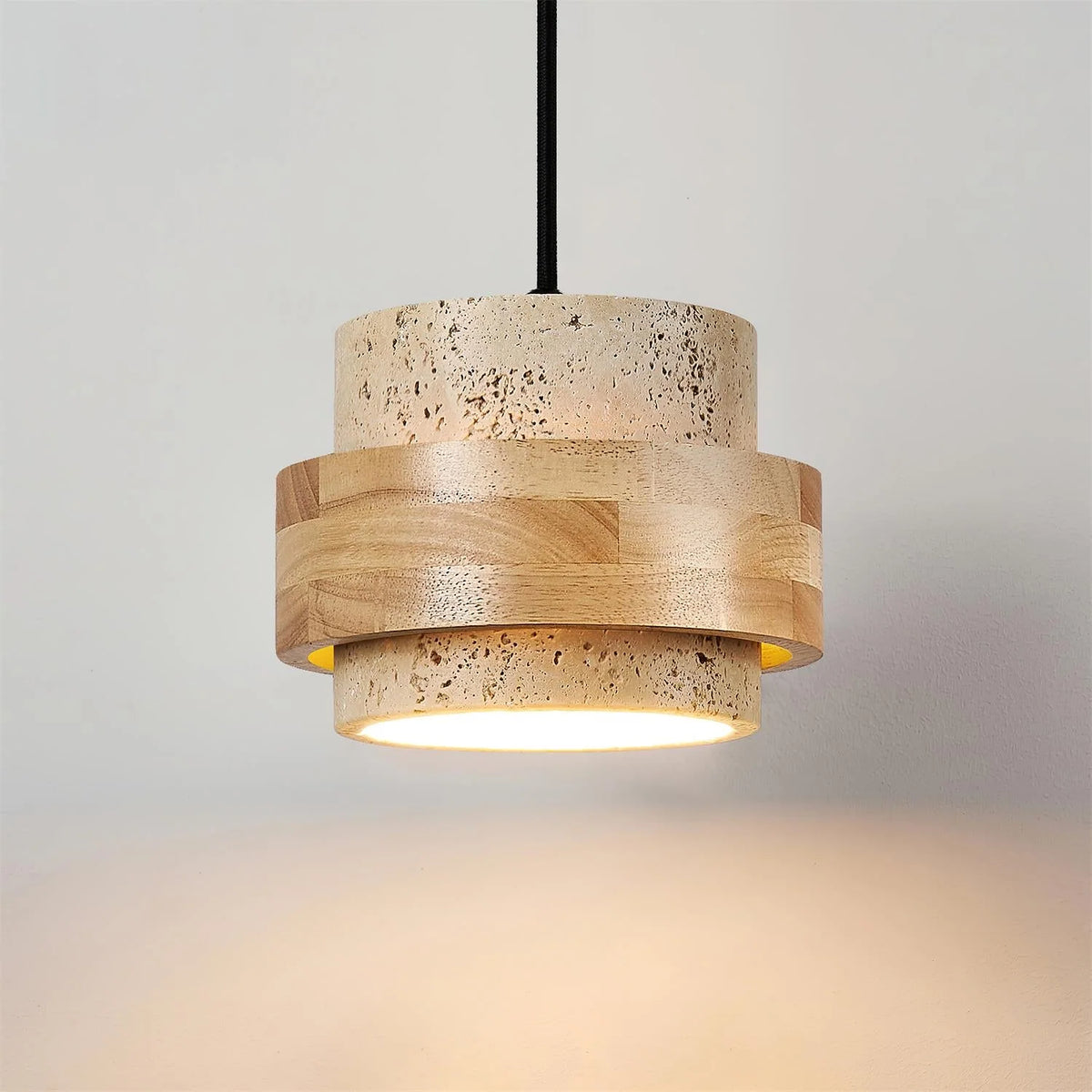 Lámpara colgante cilíndrica ajustable de travertino y madera, ideal para decoración de interiores con un diseño moderno y vers 17