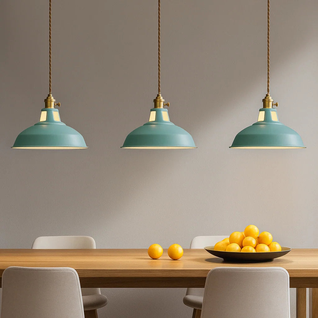 Lámpara colgante de cúpula LED con ajuste de color en hierro mate, diseño moderno ideal para cocinas y comedores. 6