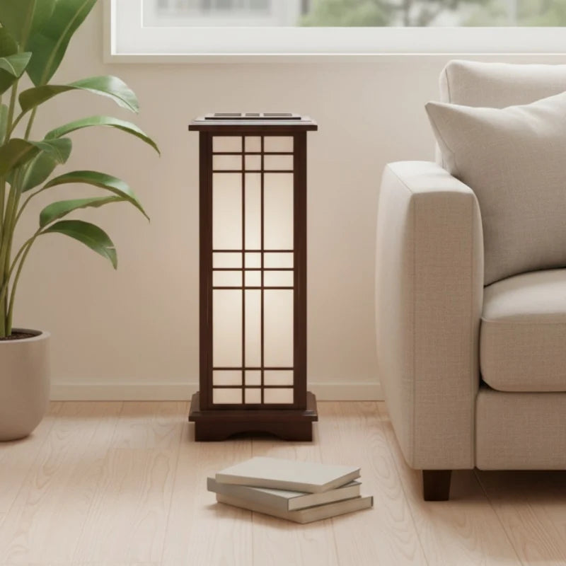Lámpara Shoji Japonesa con paneles translúcidos y base de madera oscura, ideal para crear una iluminación cálida en salas de 2
