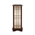 Lámpara Shoji Japonesa con paneles translúcidos y base de madera oscura, ideal para crear una iluminación cálida en salas de 3
