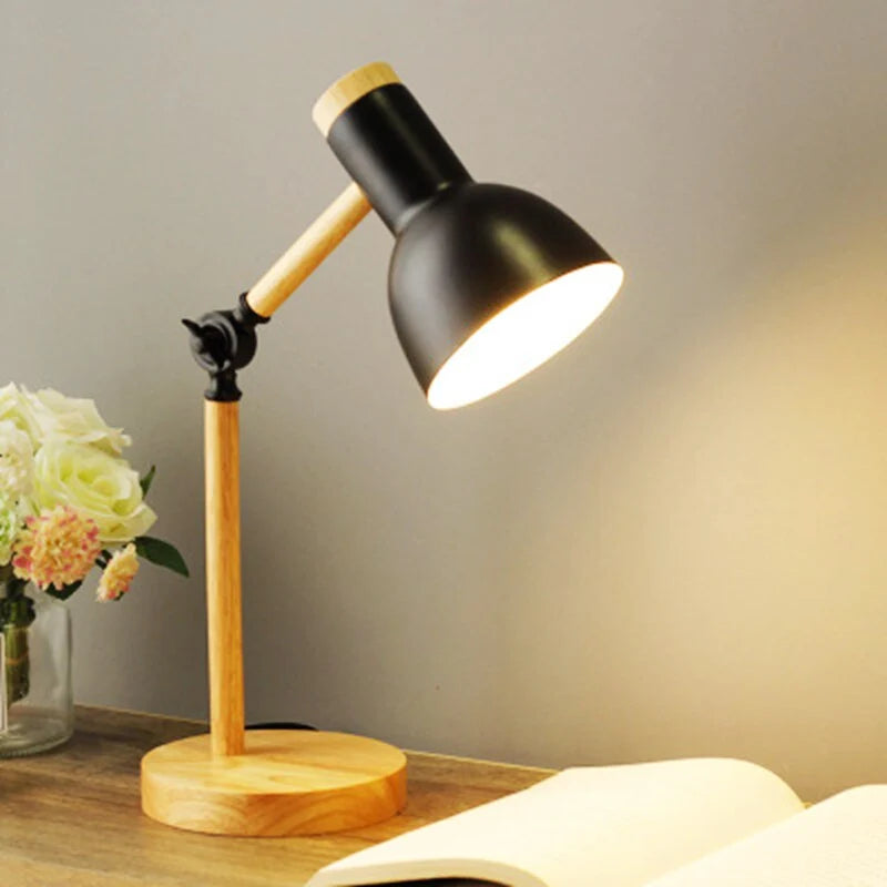 Lámpara de escritorio LED dimmable con brazo ajustable y cabezal giratorio, diseño en madera y metal estilo nórdico, ideal 1
