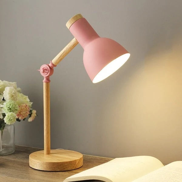 Lámpara de escritorio LED dimmable con brazo ajustable y cabezal giratorio, diseño en madera y metal estilo nórdico, ideal 4