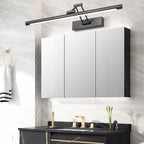 Lámpara de pared LED ajustable de diseño lineal en acabado metálico, disponible en negro o blanco, ideal para interiores y con clasificación IP 8