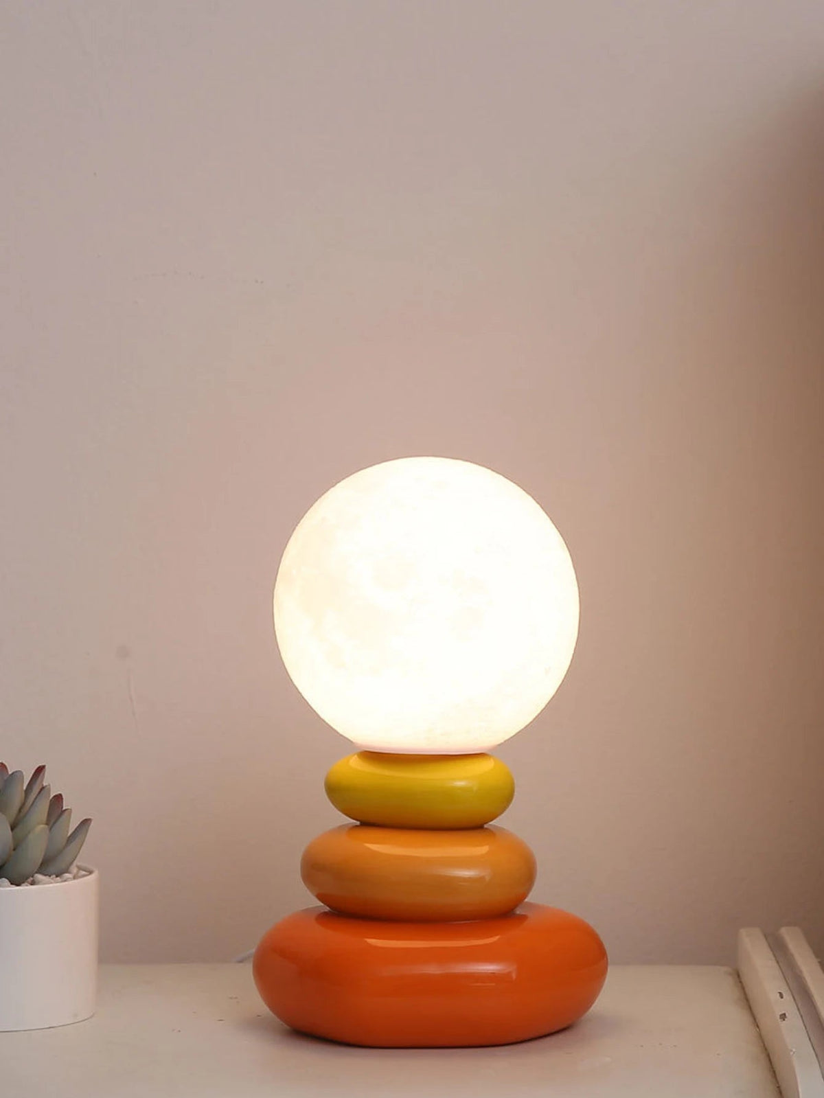 Lámpara de pie regulable LED de 160 cm para salón, diseño moderno en metal negro, ideal para iluminación contemporánea y decoración elegante. 4