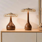 Lámpara de pie regulable con luz LED y diseño minimalista en metal negro, perfecta para salones y dormitorios, que aporta estilo y funcional 3