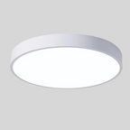 Lámpara de techo LED de diseño escandinavo en madera y acrílico, ideal para una iluminación suave y eficiente en interiores modernos. 11