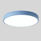 Lámpara de techo LED de diseño escandinavo en madera y acrílico, ideal para una iluminación suave y eficiente en interiores modernos. 12