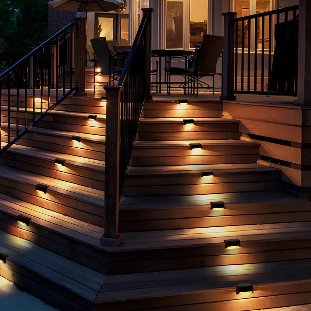 Luces Solares para Escaleras Compactas con Iluminación Exterior – Carcasa Marrón o Negra, Paquete de 8 y 16 Unidades 6