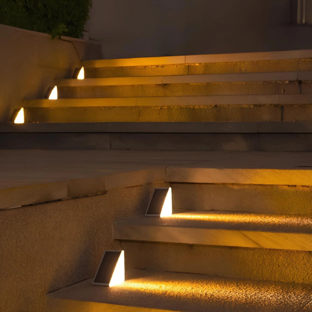 Luces solares automáticas para escaleras con luz blanca cálida, ideales para iluminación exterior compacta, mejorando la seguridad y el estilo de 6