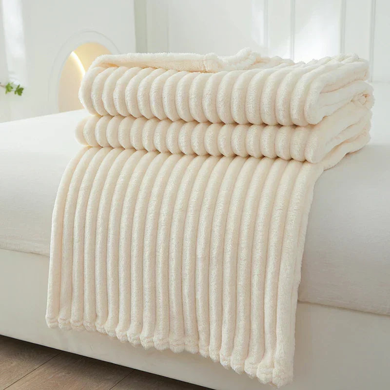 Manta polar suave de franela con rayas acanaladas, ideal para sofá y cama, disponible en varios colores y tamaños. 1