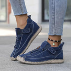 Zapatillas ortopédicas mujer look casual diario
