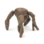Peluche de personaje espacial con tela suave, diseño adorable, perfecto para niños y coleccionistas. 1