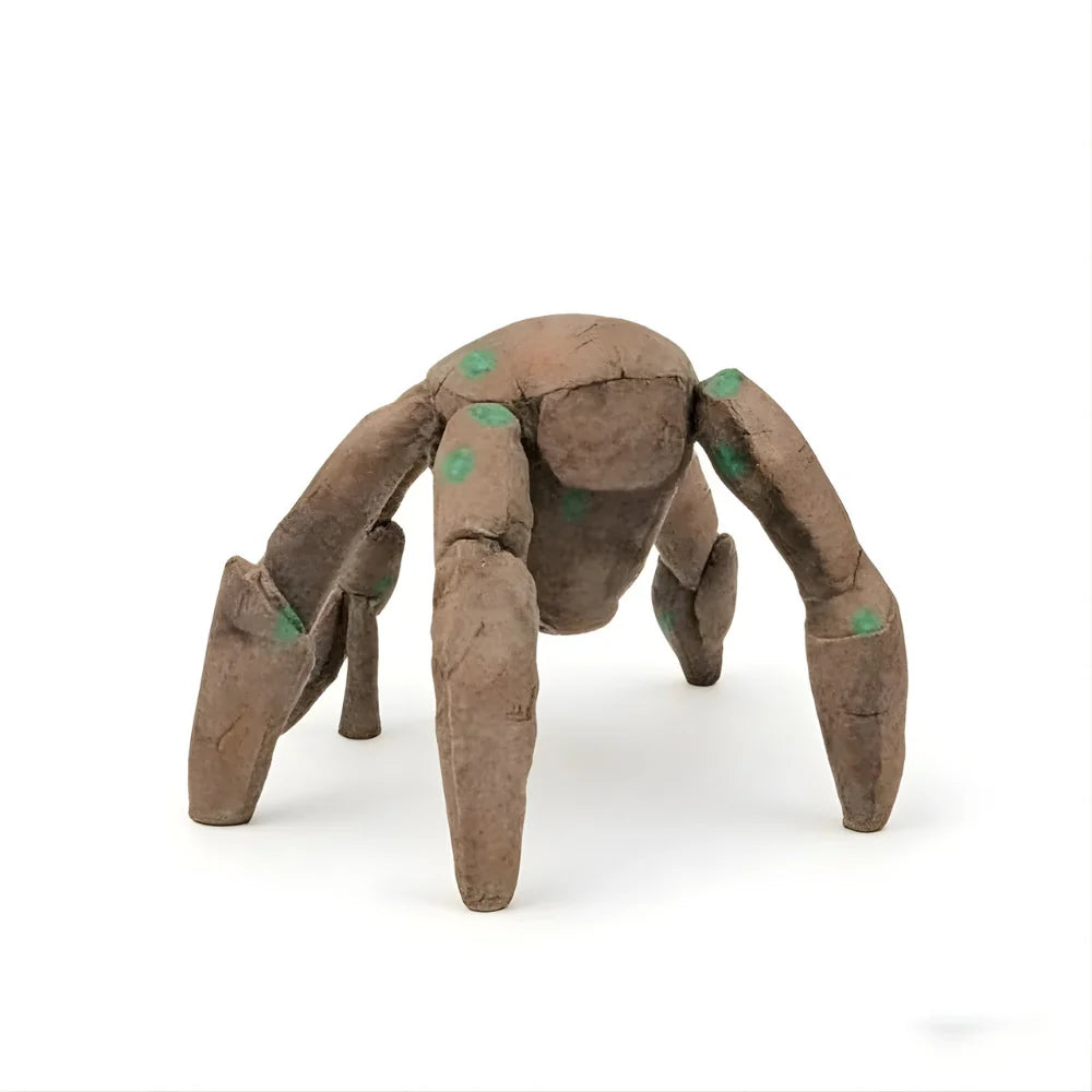 Peluche de personaje espacial con tela suave, diseño adorable, perfecto para niños y coleccionistas. 2